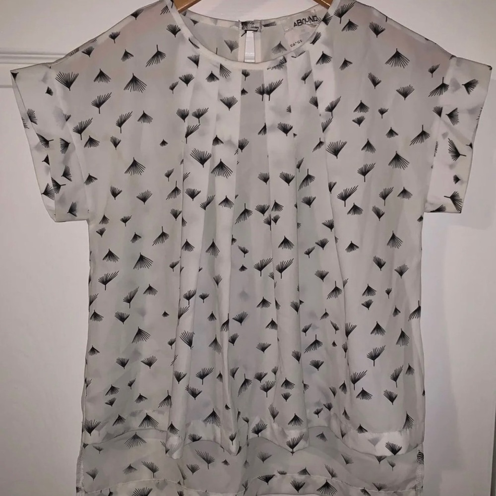 Blouse - Picture 3 of 4